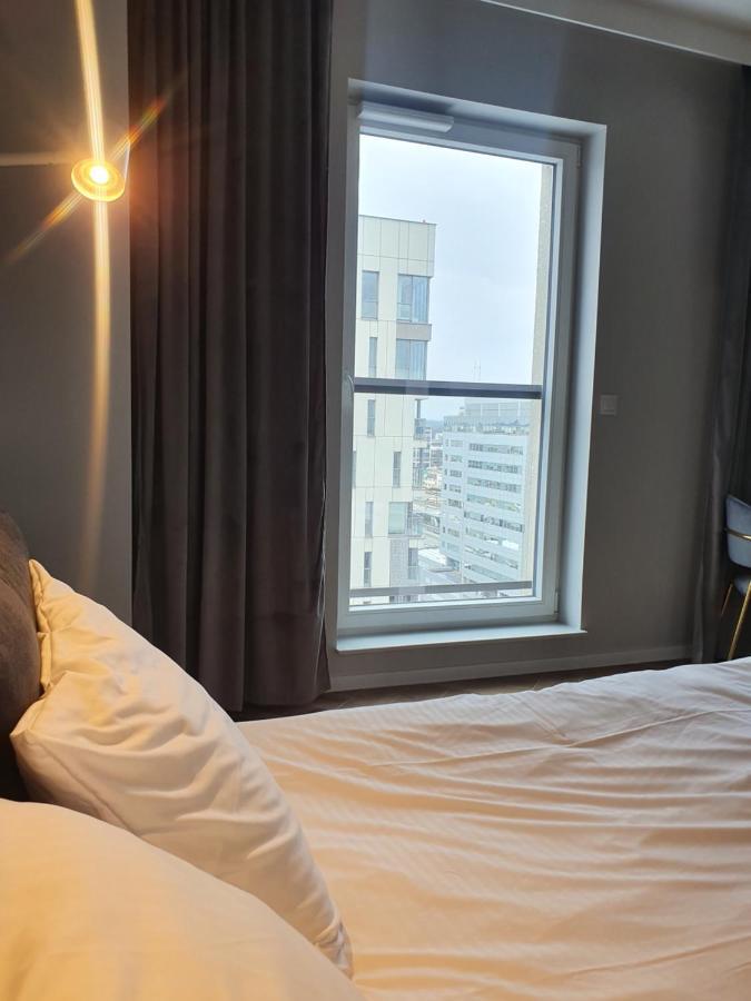 15 Pietro Sokolska 30 Towers Apartments - New- Lux- Parking- Sauna- Gym- And Good View From 15Th Floor 카토비체 외부 사진